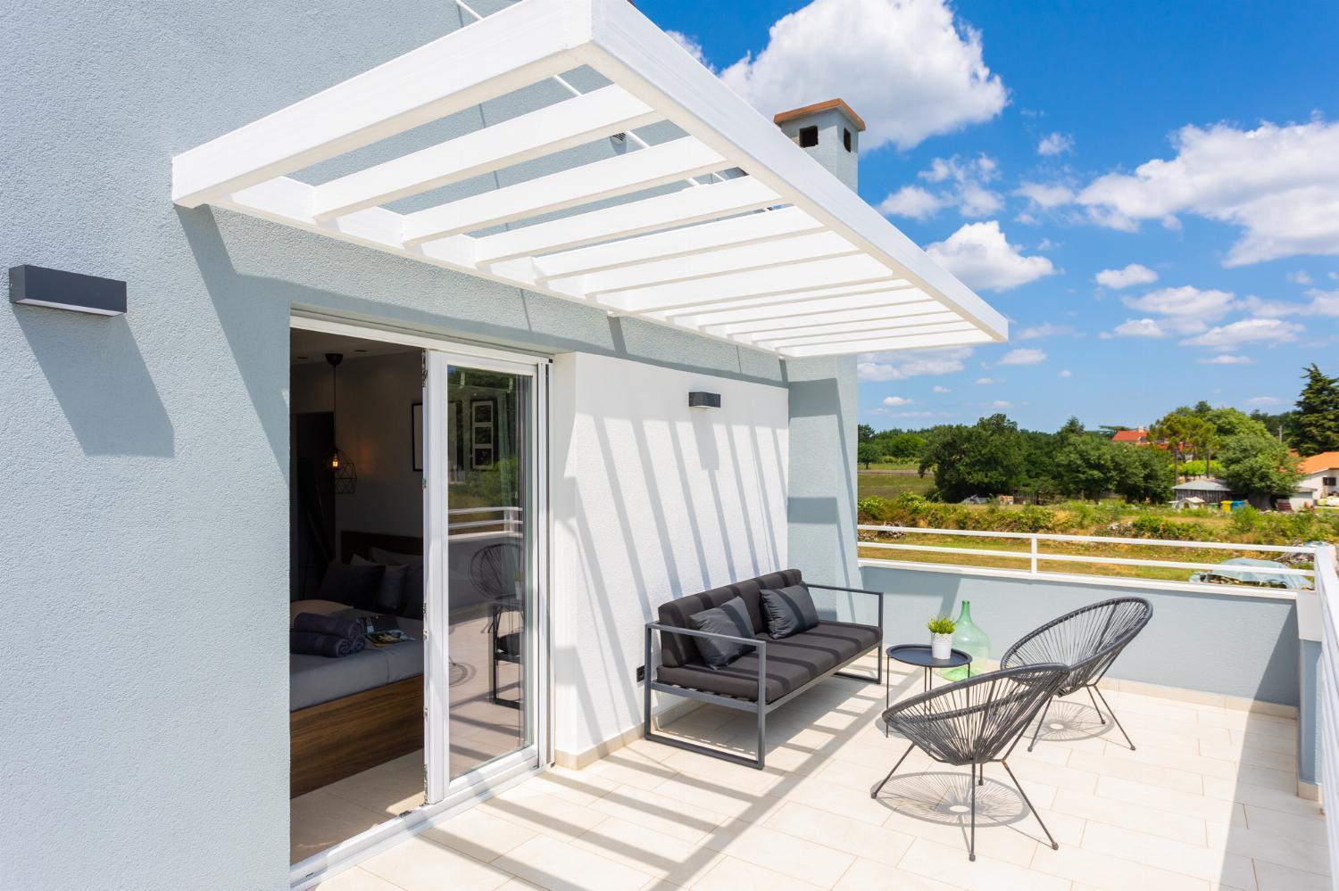 Villa Ovis Peresiji Екстериор снимка